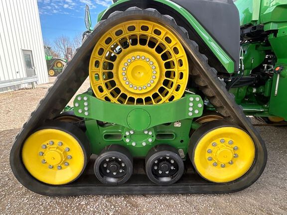 2024 John Deere 9RX 590 Tractor Rubber Track