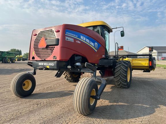 2015 New Holland SR130 Windrower
