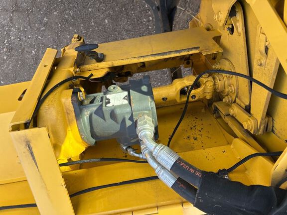 2015 New Holland SR130 Windrower