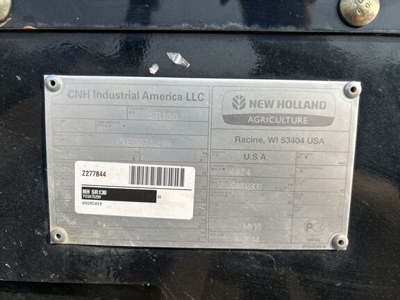 2015 New Holland SR130 Windrower