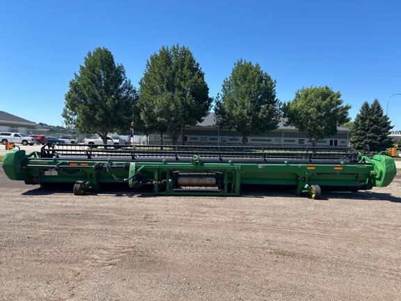 2012 John Deere 635D Header Combine
