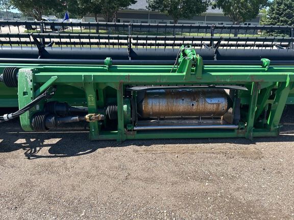 2012 John Deere 635D Header Combine