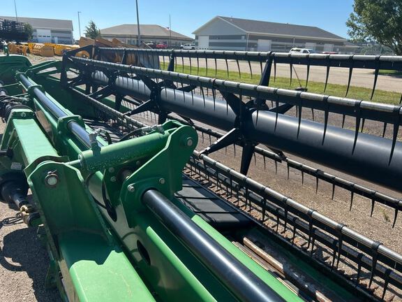 2012 John Deere 635D Header Combine