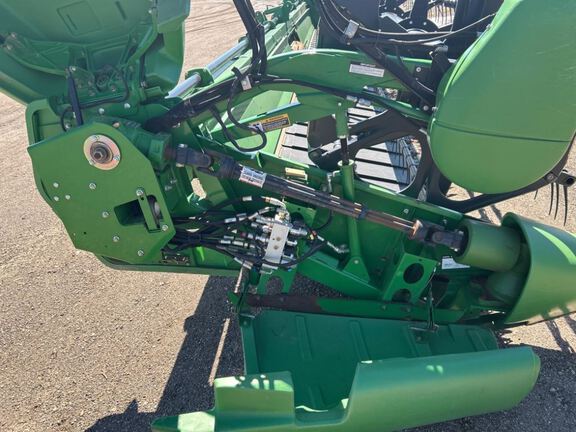 2012 John Deere 635D Header Combine