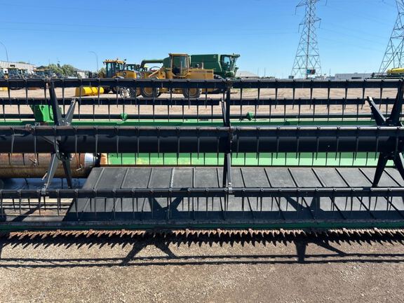 2012 John Deere 635D Header Combine