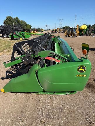 2017 John Deere 635FD Header Combine
