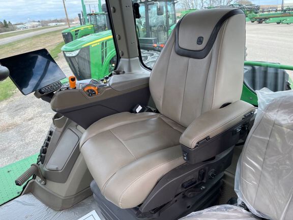 2024 John Deere 9R 540 Tractor 4WD