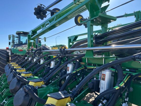 2025 John Deere DB66 Planter