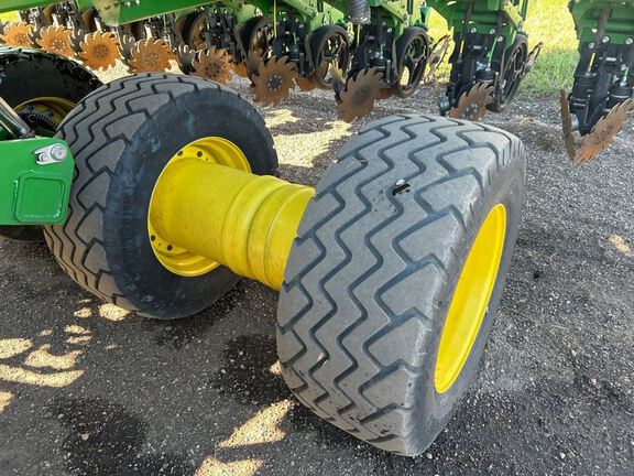 2025 John Deere DB66 Planter