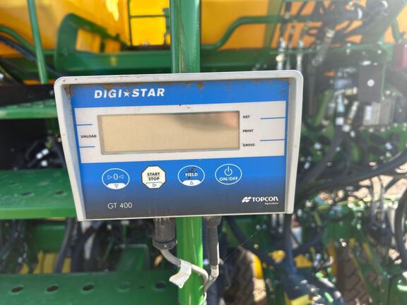 2025 John Deere DB66 Planter