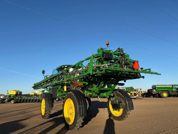 2019 John Deere R4038 Sprayer/High Clearance