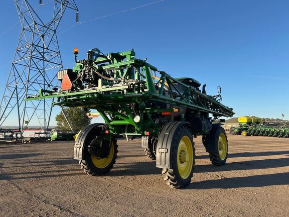 2019 John Deere R4038 Sprayer/High Clearance