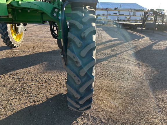 2019 John Deere R4038 Sprayer/High Clearance