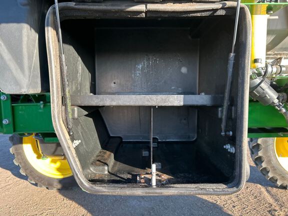 2019 John Deere R4038 Sprayer/High Clearance