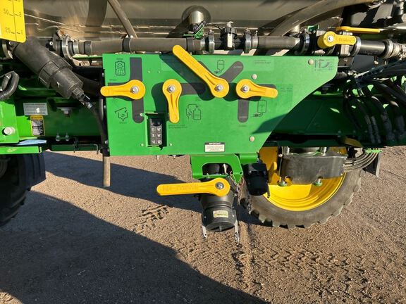 2019 John Deere R4038 Sprayer/High Clearance