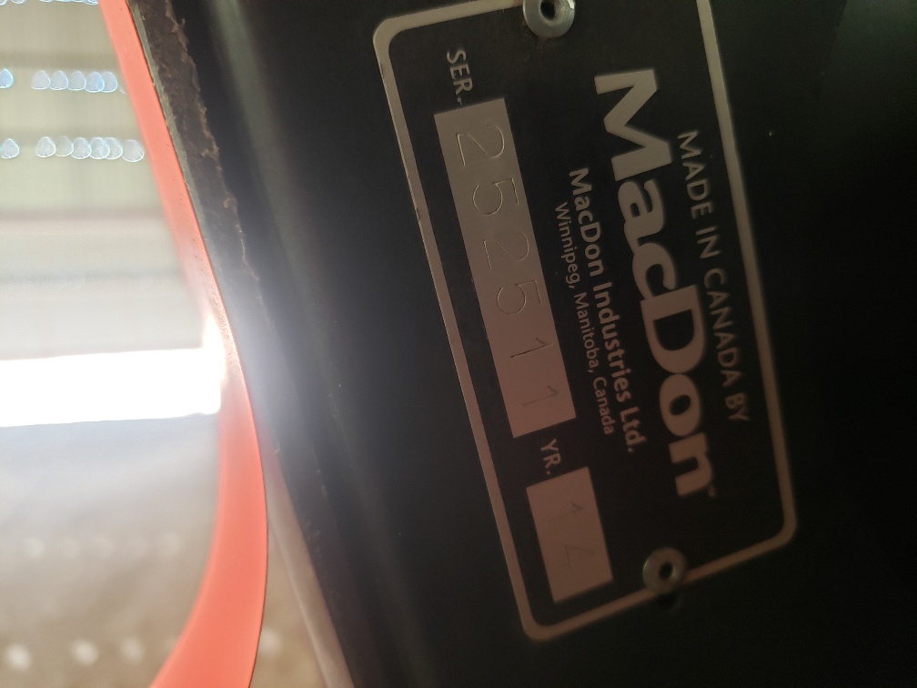 2014 MacDon D65-45 Header Combine
