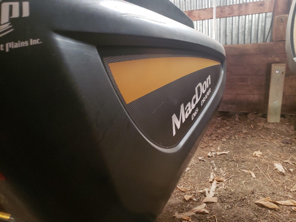 2014 MacDon D65-45 Header Combine