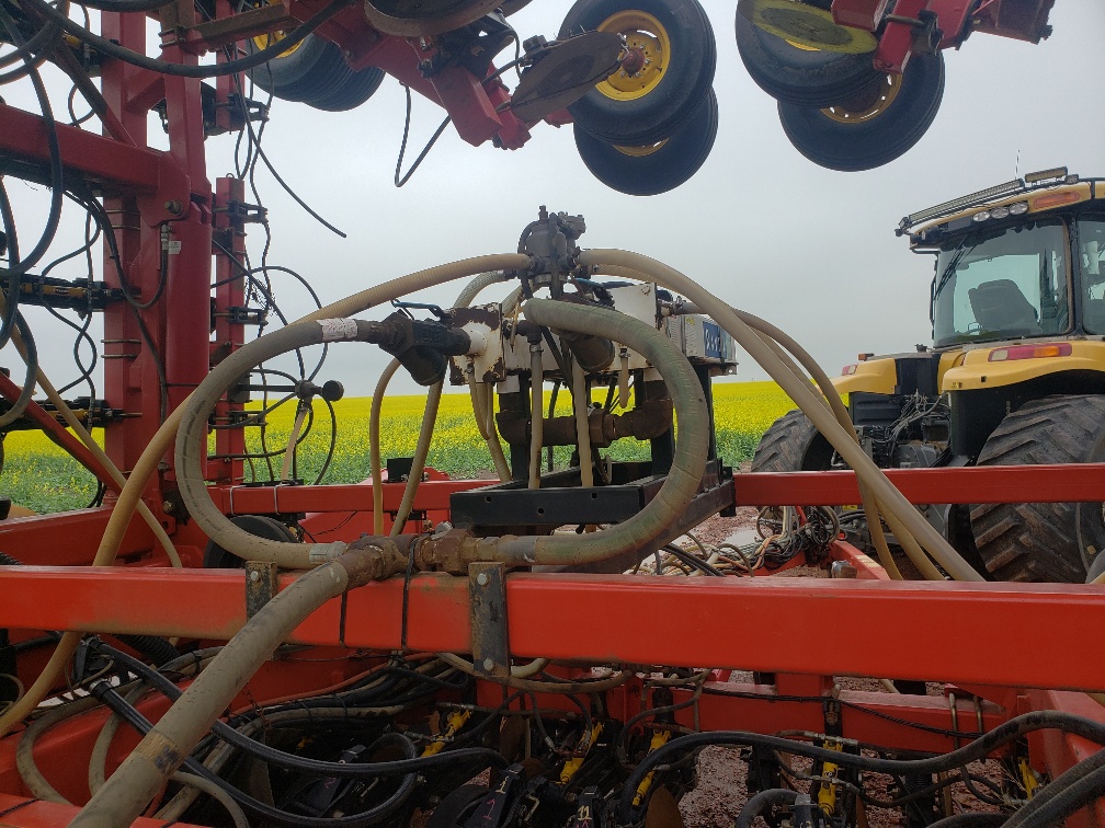 2013 Bourgault 3710 Air Drill