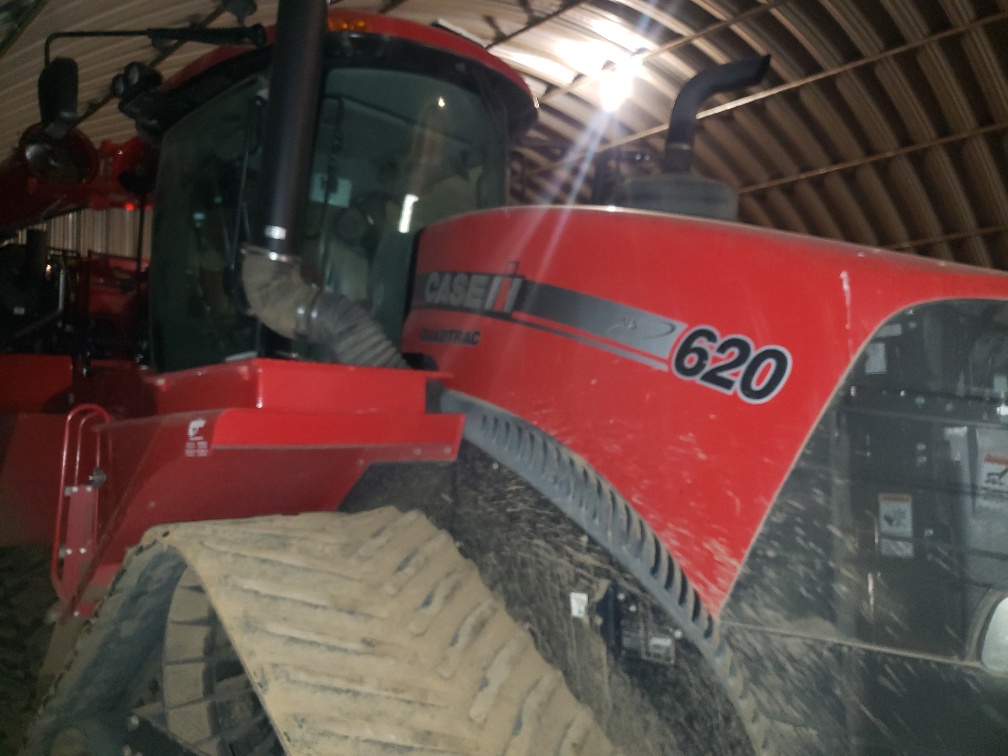 2014 Case IH STG620 Tractor