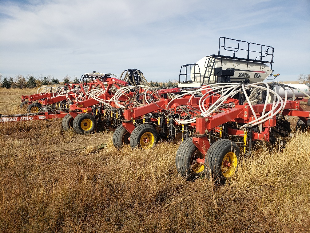 2011 Bourgault 3310 Air Drill