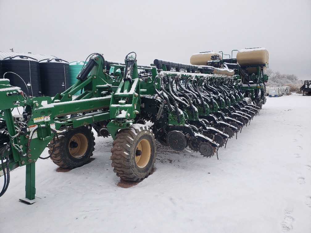 2015 Great Plains YP-2425A-48TR Planter