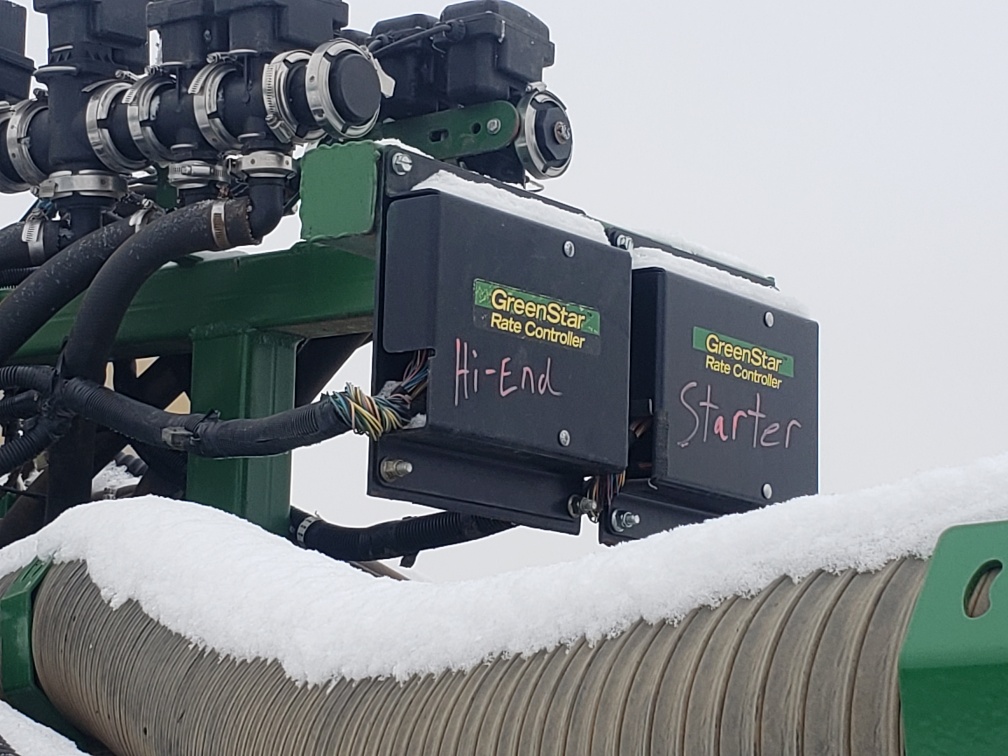 2015 Great Plains YP-2425A-48TR Planter