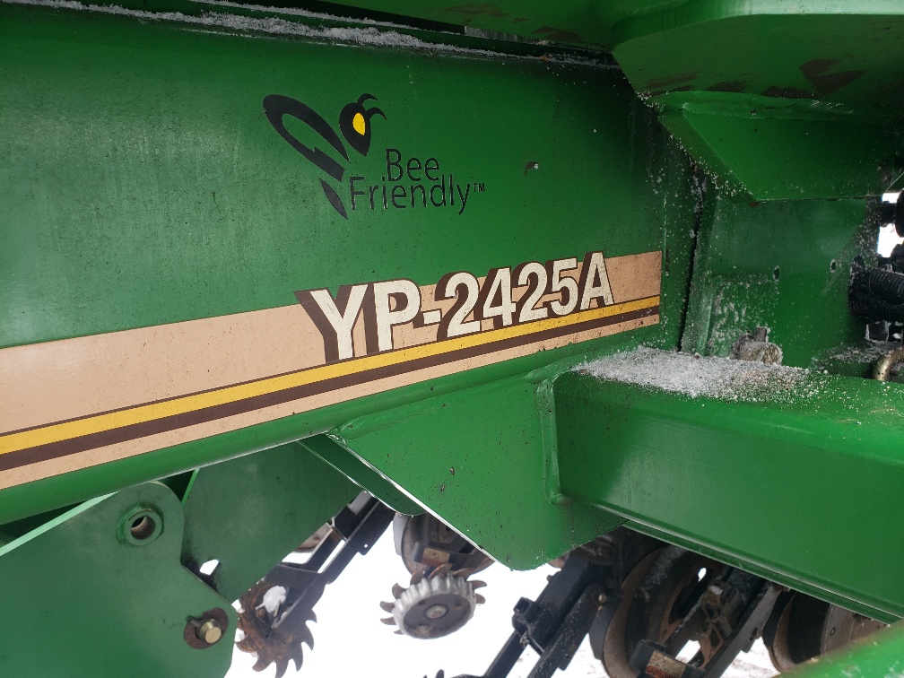 2015 Great Plains YP-2425A-48TR Planter