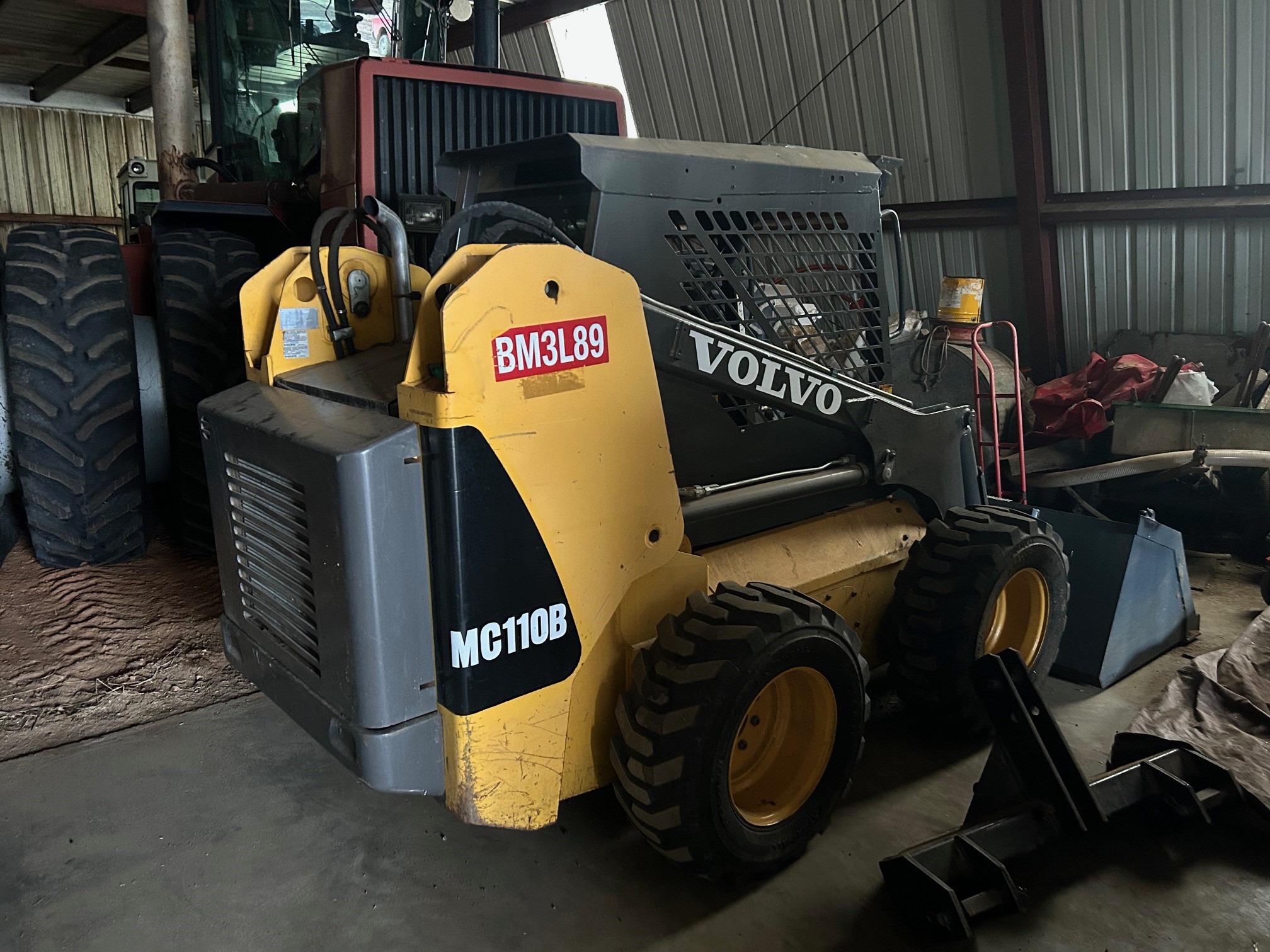 2008 Volvo MC110B Skid Steer Loader