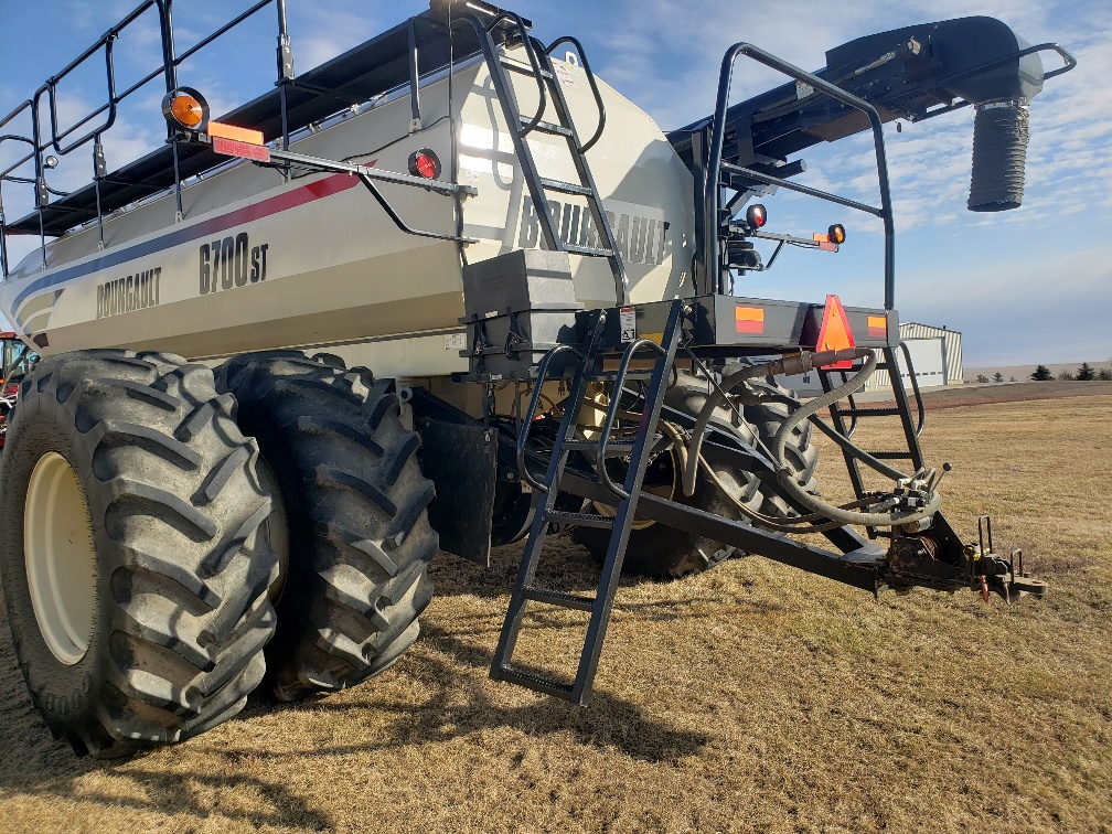 2012 Bourgault 3320 Air Drill