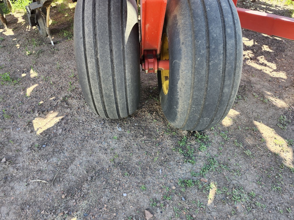 2010 Bourgault 3310 Air Drill