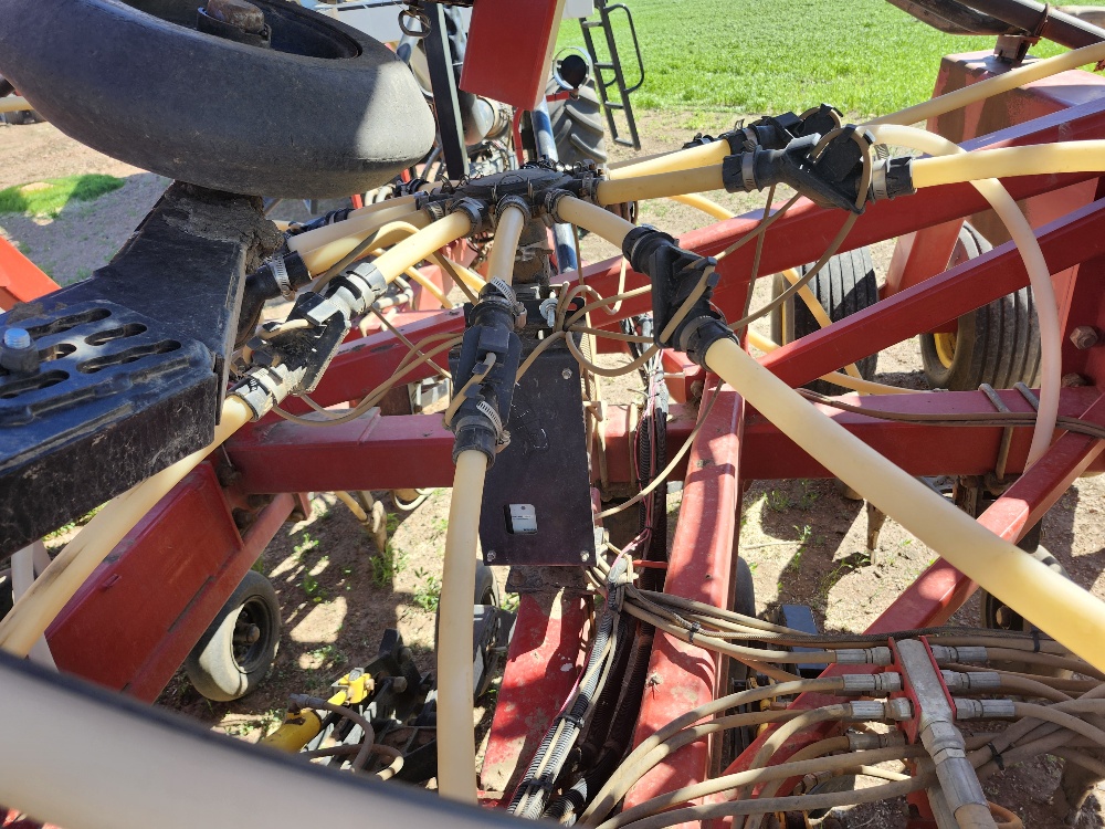 2010 Bourgault 3310 Air Drill