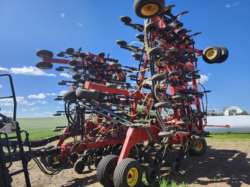 2010 Bourgault 3310 Air Drill