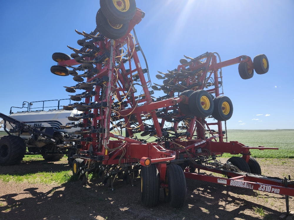 2010 Bourgault 3310 Air Drill