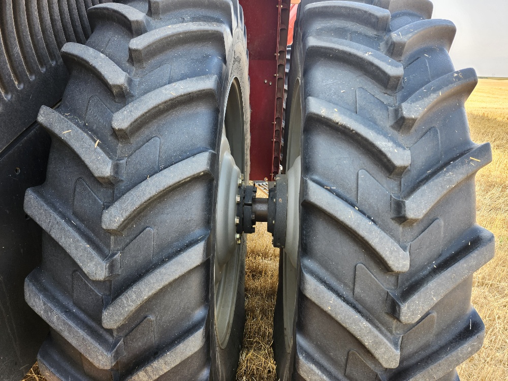 2017 Case IH Steiger 470 Tractor