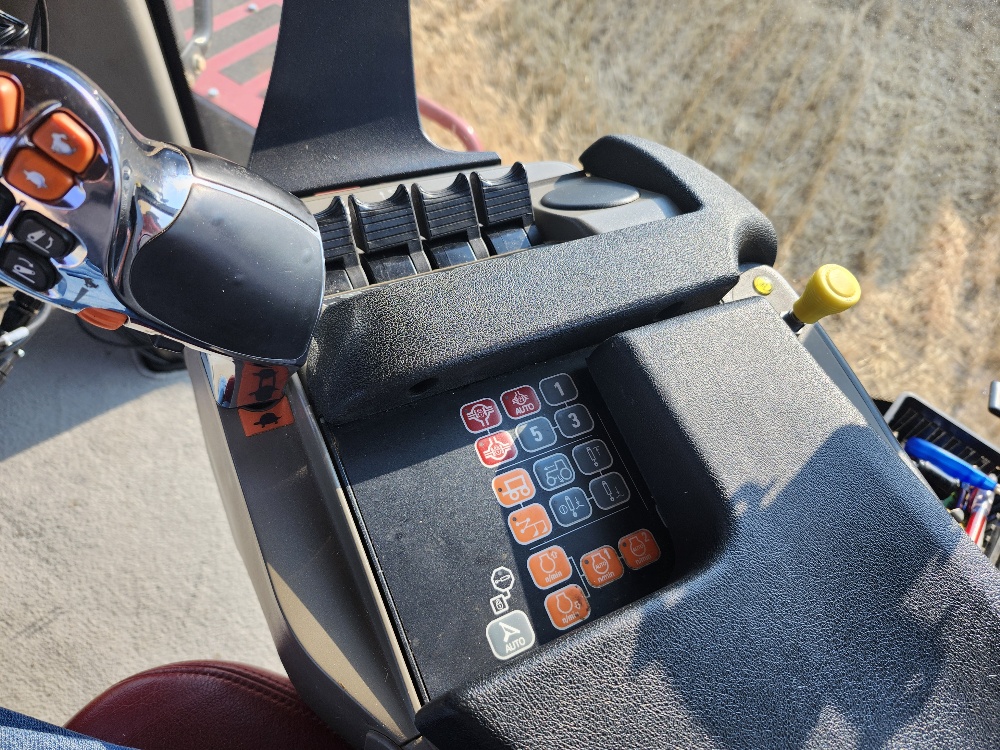 2017 Case IH Steiger 470 Tractor