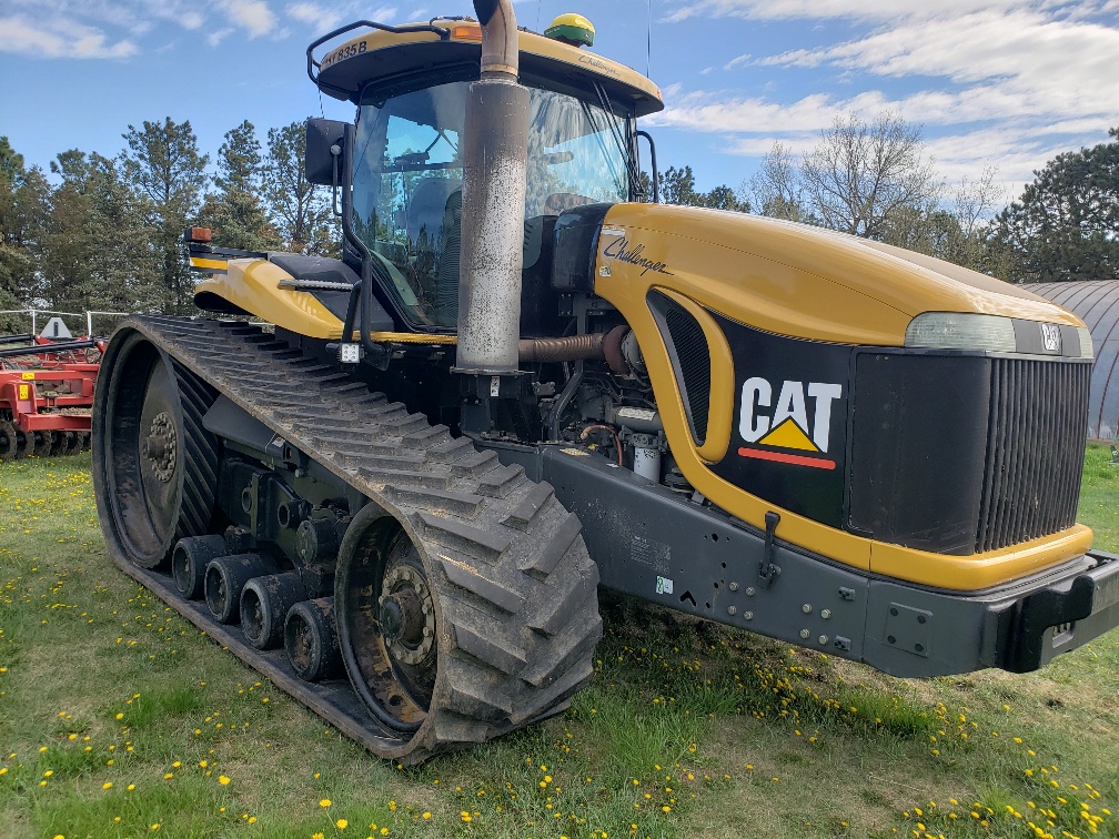 2006 Challenger MT835B Tractor