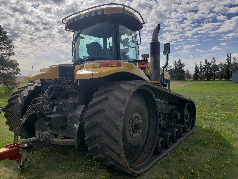 2006 Challenger MT835B Tractor