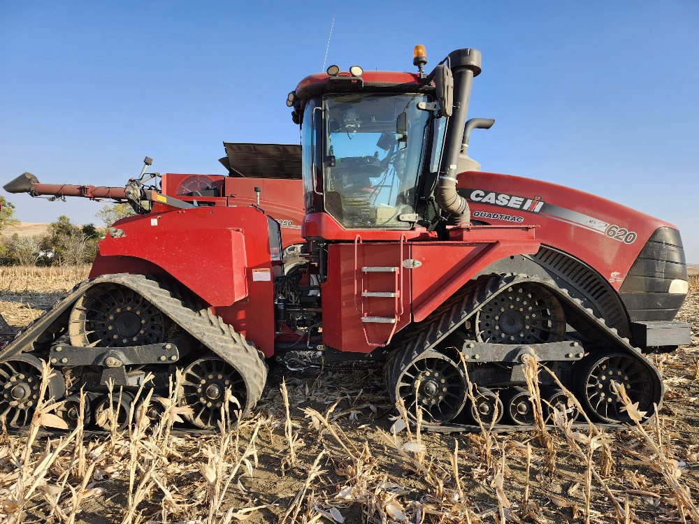 2016 Case IH Steiger 620 Quadtrac Tractor