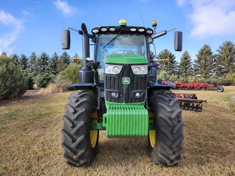 2018 John Deere 6175R Tractor