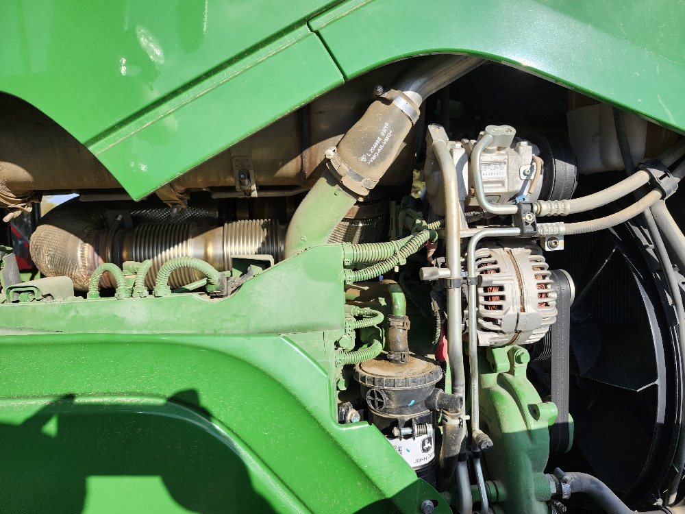 2018 John Deere 6175R Tractor