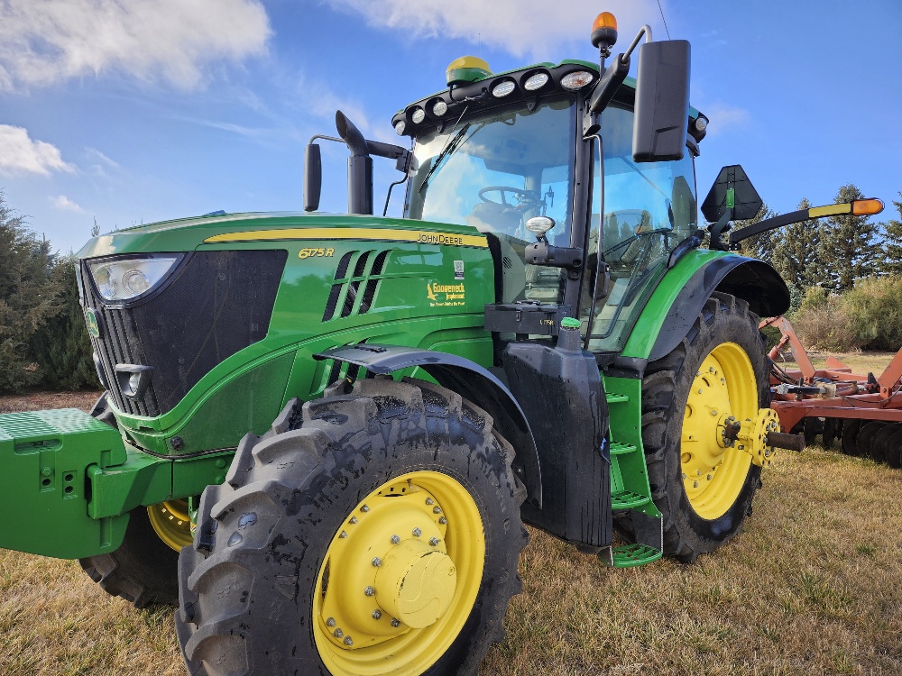 2018 John Deere 6175R Tractor