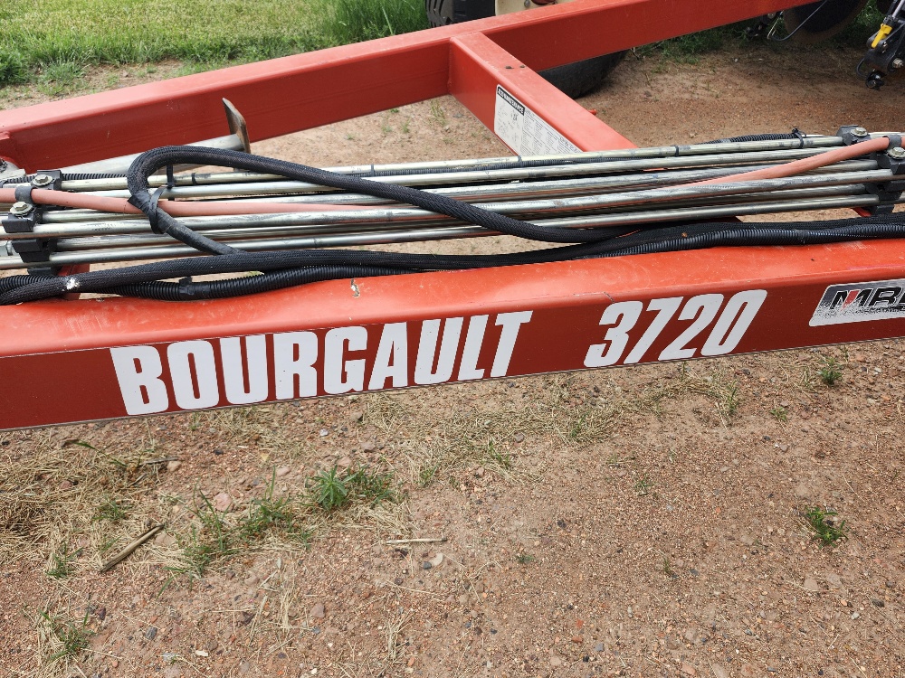 2015 Bourgault 3720-60/ 7700-A Air Drill