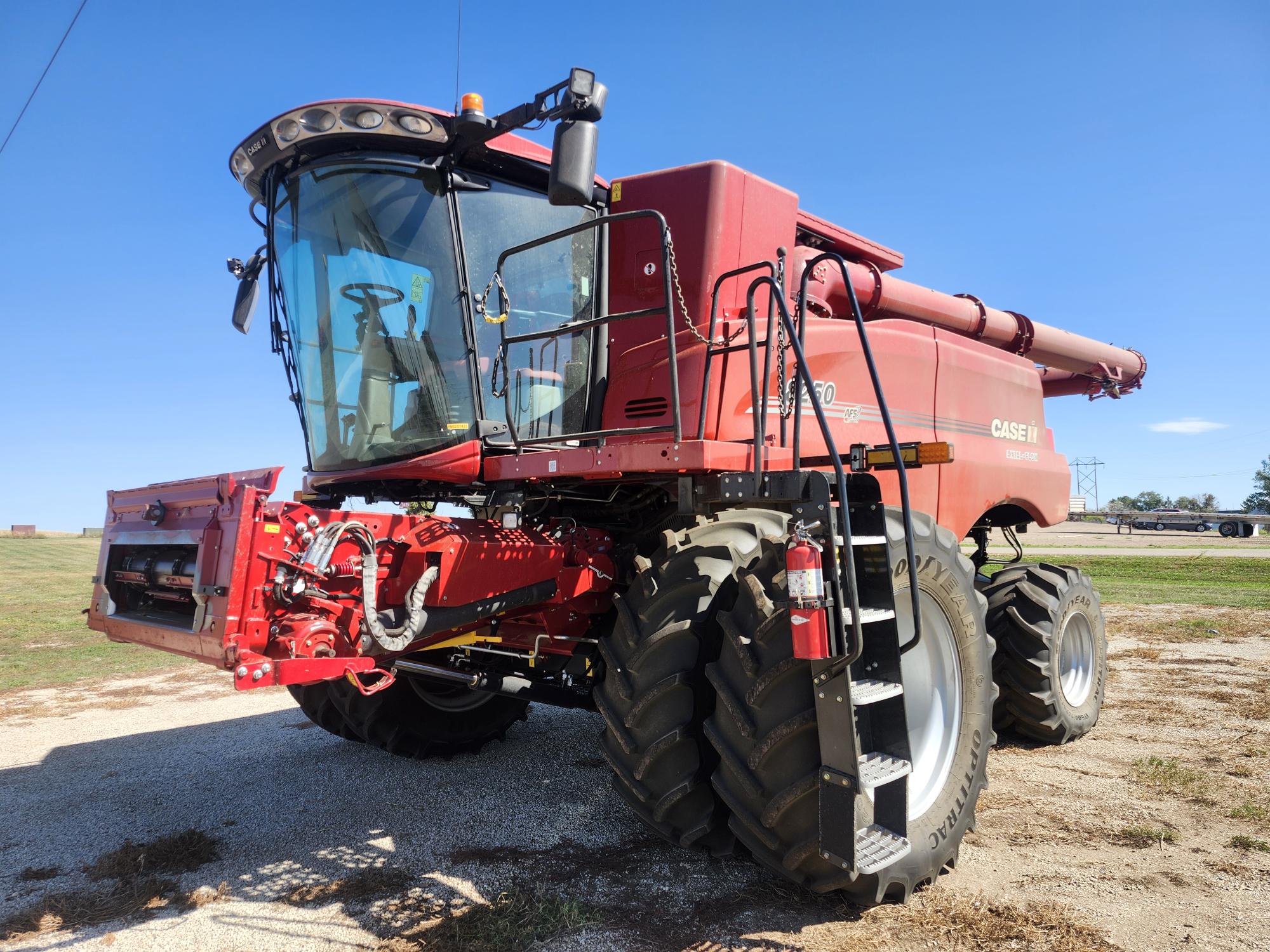 2023 Case IH AF8250 Combine