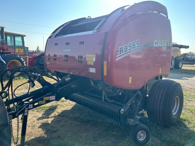 2023 Case IH RB565 Baler/Round