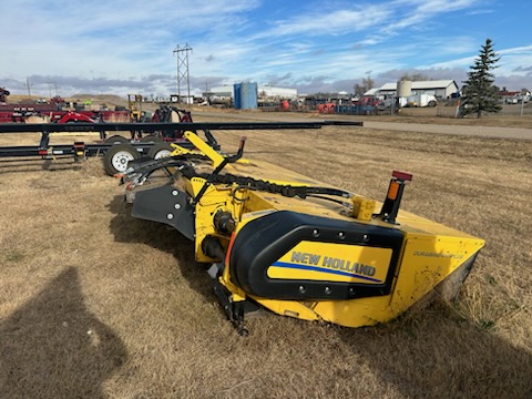 2022 New Holland Speedrower 220 Windrower