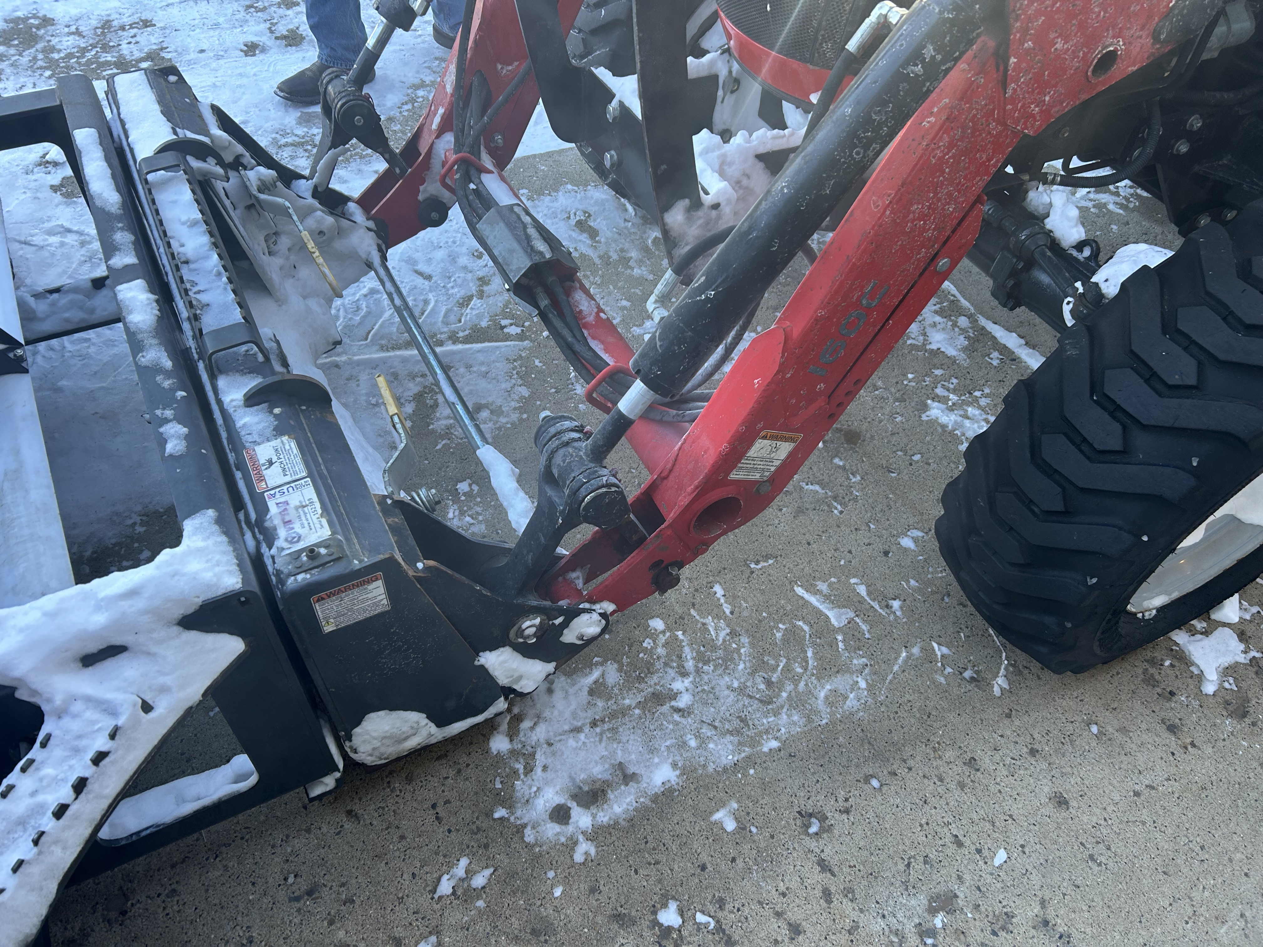 2019 Misc X1.37HC Tractor