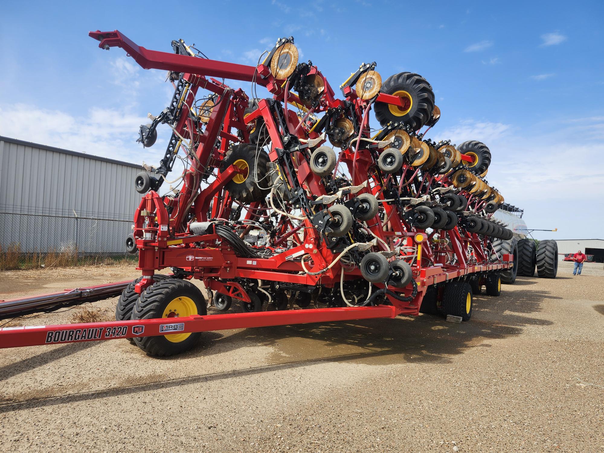 2023 Bourgault 3420 Air Drill