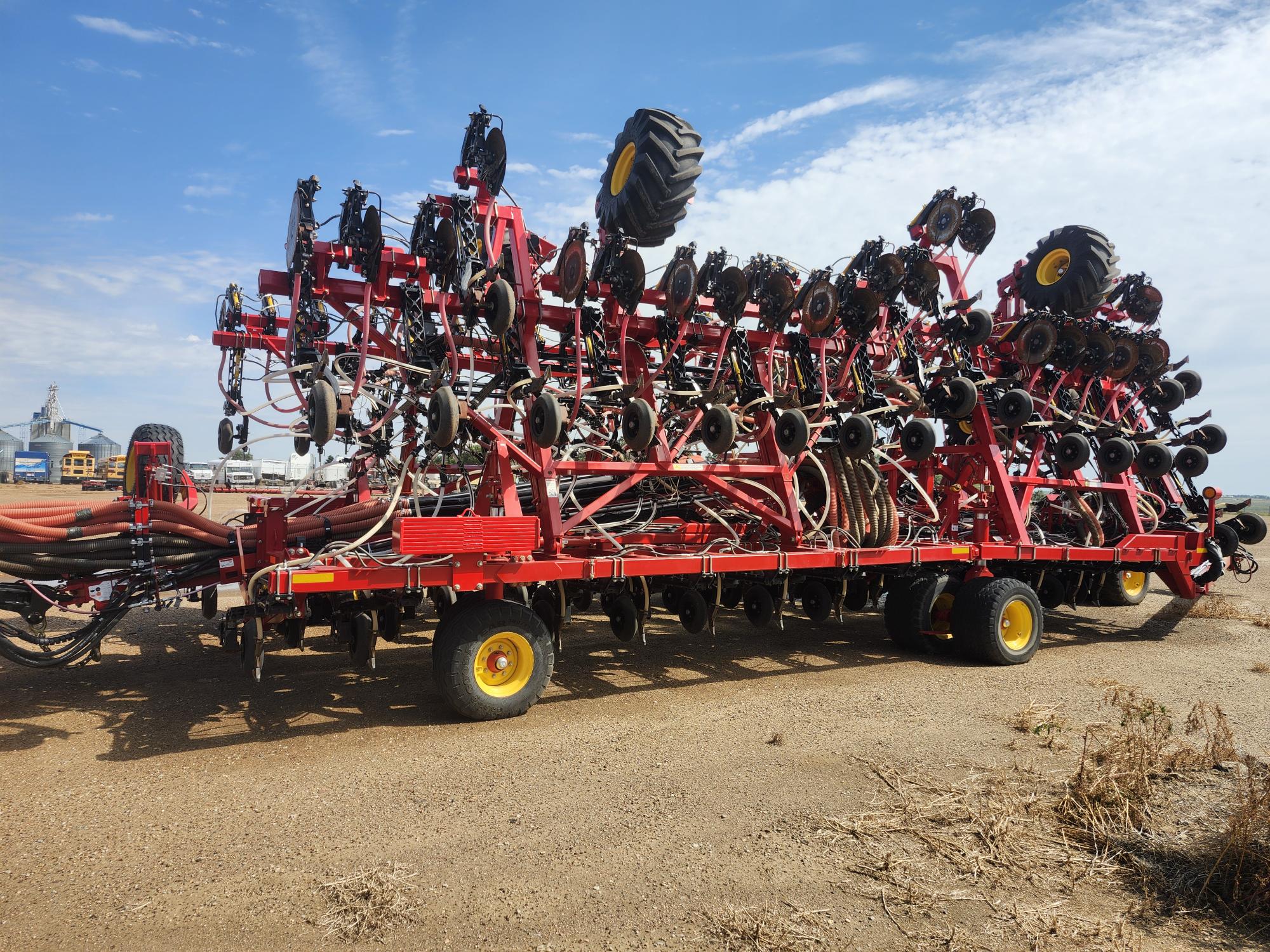 2023 Bourgault 3420 Air Drill