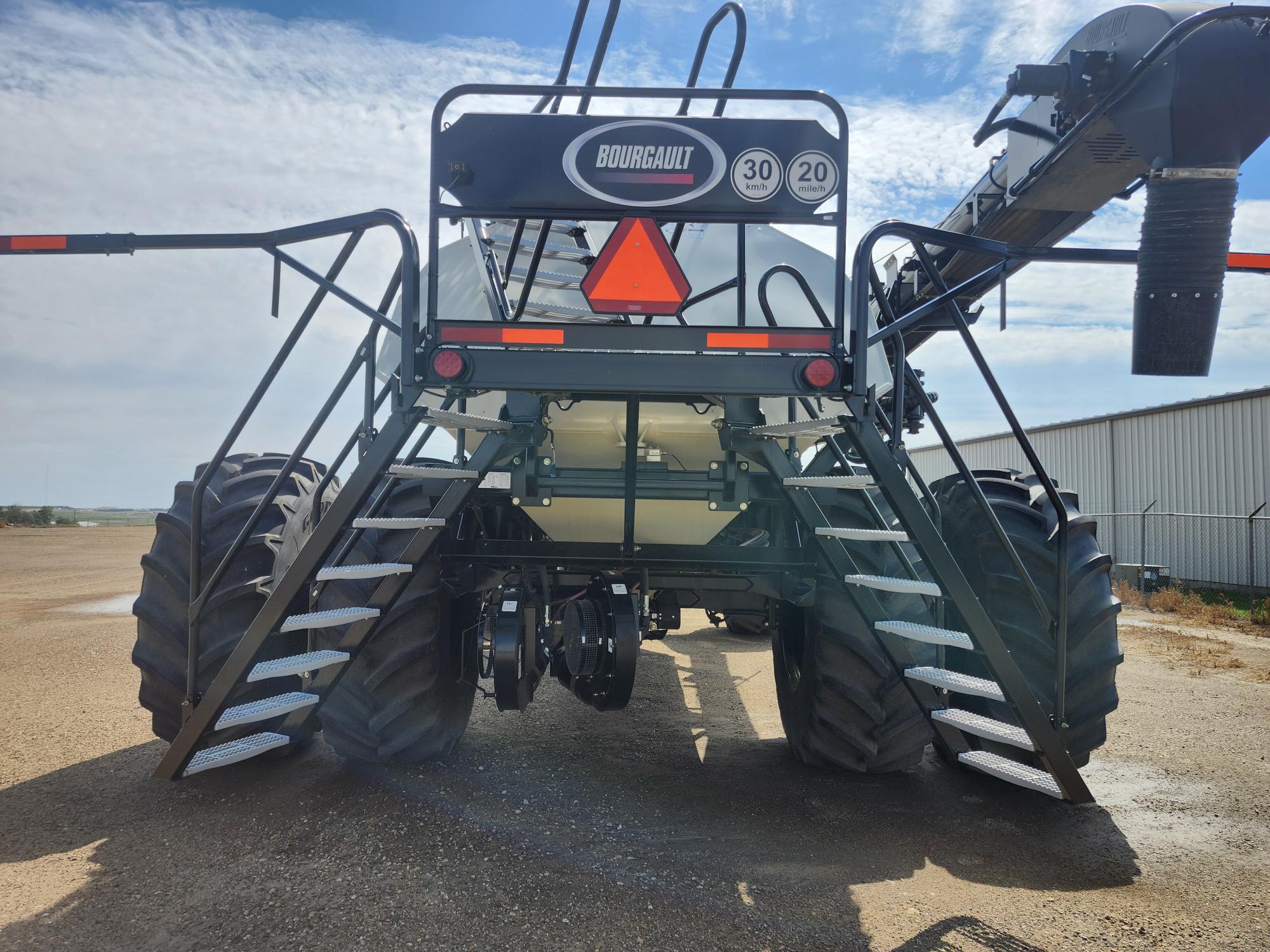 2023 Bourgault 3420 Air Drill