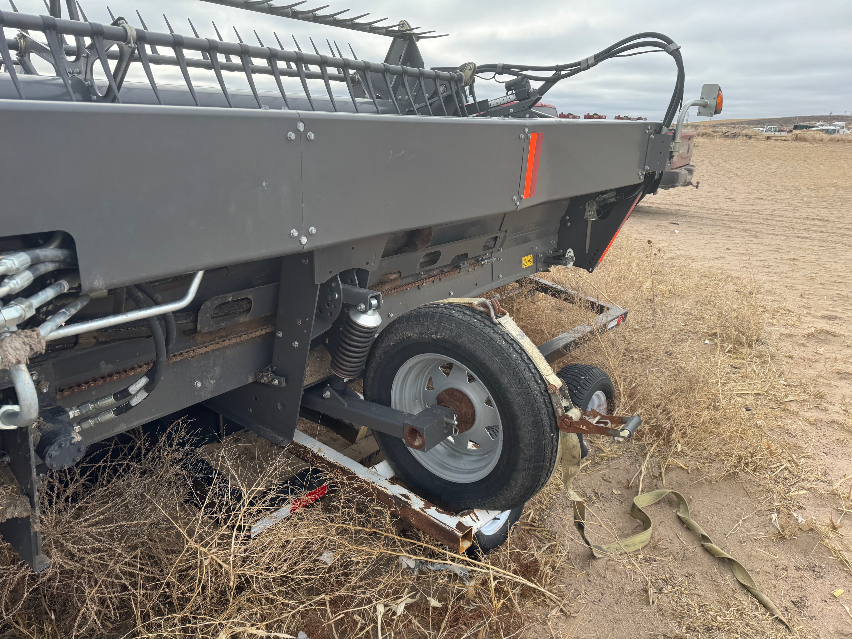 2022 Massey Ferguson 5400DS Header Draper